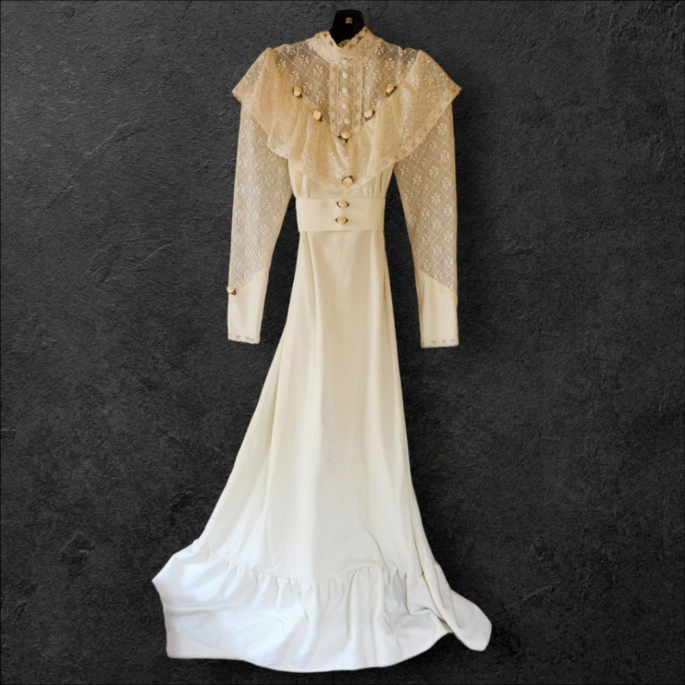 Vintage, Antique MX Victorian lace long sleeve dress Size S - M